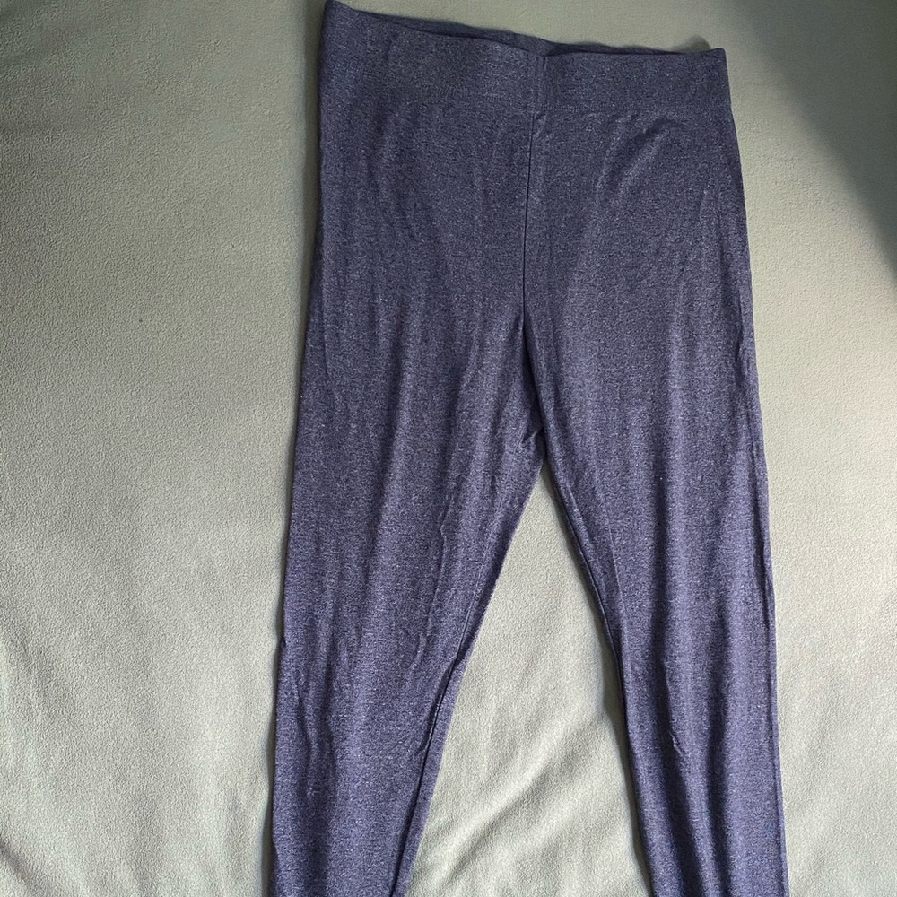 Charcoal gray leggings